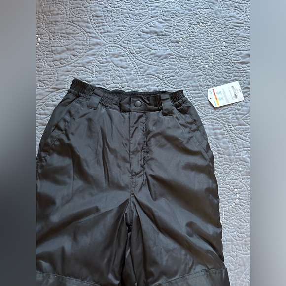 Thereabouts Kids Unisex Black Heavyweight Snow Pants NWT Various Sizes - Picture 8 of 8
